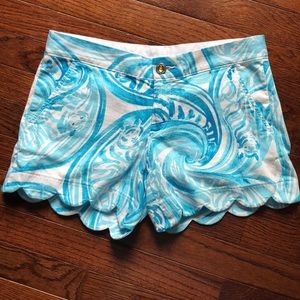 Lilly Pulitzer Buttercup Short Size 00